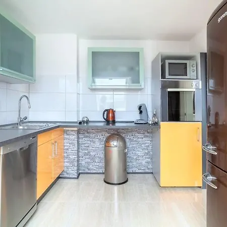 Apartment Equipped Netflix Wlan Centro Olga-park Oberhausen (North Rhine-Westphalia)